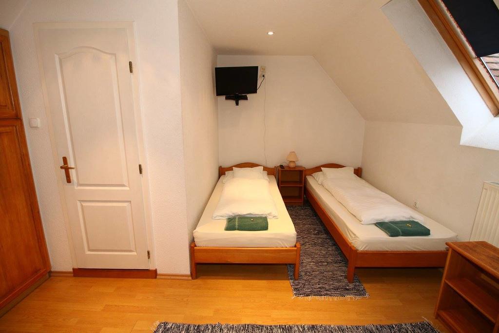Szent Istvan Fogado Hotel Нагимарош Екстериор снимка